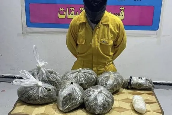 ضبط إيراني بحوزته مخدرات في البصرة