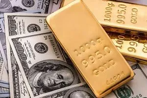 ارتفاع قياسي للذهب مع تراجع الدولار قبيل اجتماع المركزي الأميركي