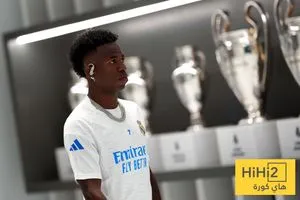 صور وصول لاعبي ريال مدريد الى البرنابيو قبل مباراة مارسيليا