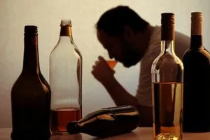 عالم نفس يصف الكحول بـ السلاح الفتاك يدمر جسم الانسان وكالة بغداد اليوم الاخبارية