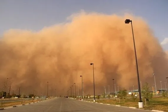 إنذار جوي استعدوا لاجتياح العاصفة غبار كثيف ورياح باردة تضرب مدن العراق عاجل وكالة بغداد اليوم الاخبارية