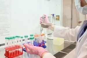 روسيا خطوات سريرية لتجربة دواء مبتكر لعلاج أورام الدماغ والثدي