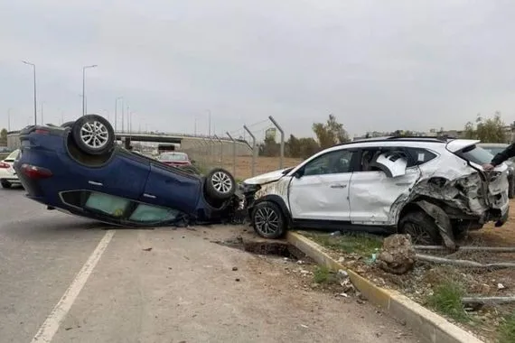 أمية المرور تفتك بالعراقيين طرق الموت تبتلع أرواحا تفوق ضحايا الإرهاب والأمراض عاجل وكالة بغداد اليوم الاخبارية
