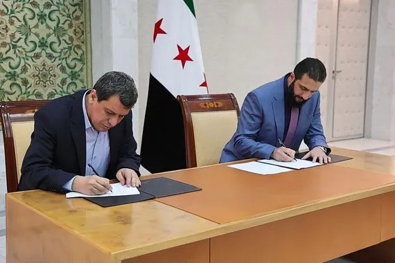 شبيهة بإقليم كردستان قائد قوات سوريا الديمقراطية يطالب بإقامة منطقة حكم ذاتي في سوريا