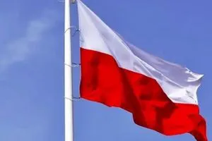 بولندا تتهم روسيا بشن حرب هجينة على أوروبا شفق نيوز