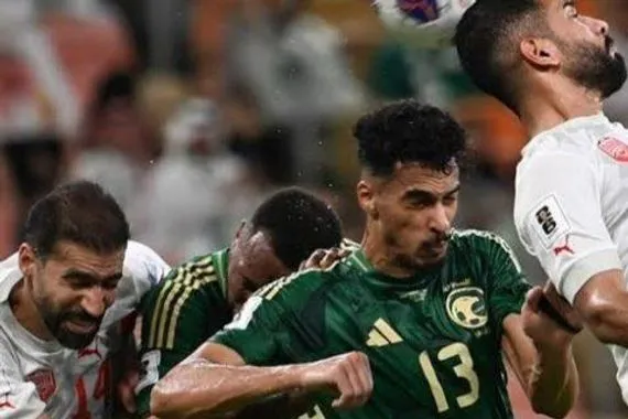 ثنائي المنتخب السعودي يحققان رقمًا مميزًا