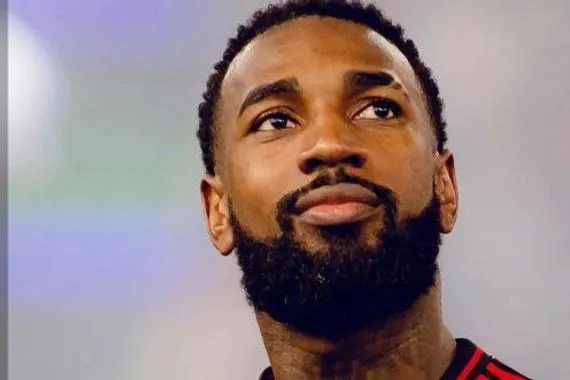 كيف ضاعت صفقة جيرسون من يد الاتحاد