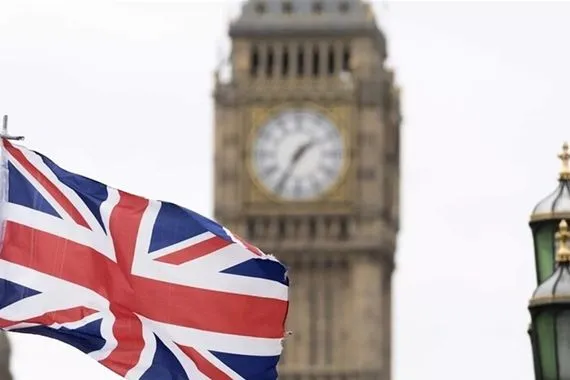 بريطانيا محكمة تلغي إدانة رجل أحرق نسخة من المصحف