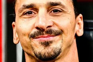 ابراهيموفيتش كنت سأعطي الكرة الذهبية لـ لامين
