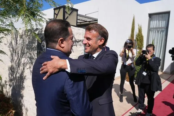 السوداني يلتقي ماكرون قبل انطلاق مؤتمر السلام في شرم الشيخ وكالة بغداد اليوم الاخبارية