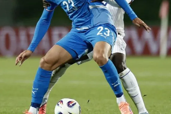 ايسلندا تفاجئ فرنسا بالهدف الأول