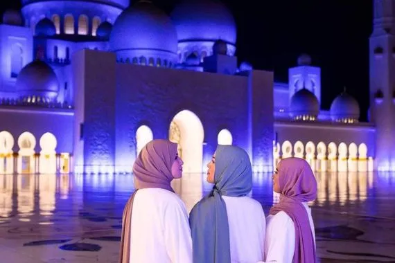 أبوظبي تطلق خدمة الزواج عبر الإنترنت من أي مكان في العالم