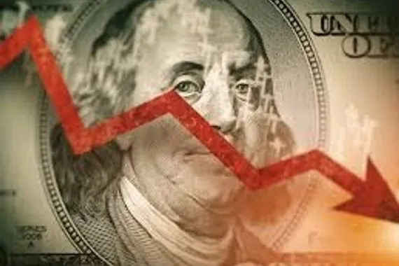 النفط يترنح والدين يتصاعد خبير يحذر من أزمة مالية ويدعو لقرارات جريئة تحمي الفقراء وكالة بغداد اليوم الاخبارية