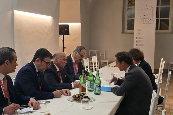 العراق والناتو يبحثان تعزيز التعاون المشترك وتطويرِ العلاقات