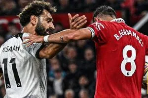 ليفربول يواجه اليونايتد من أجل ضرب عصفورين بحجر واحد