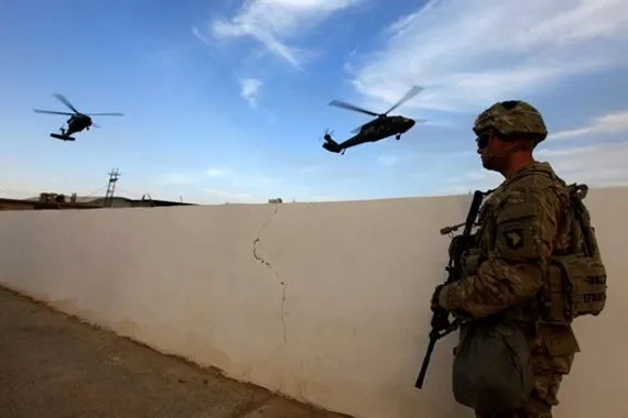 الأنبار طائرات أباتشي أمريكية تعاود التحليق في سماء