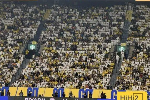 كم بلغ عدد الحضور الجماهيري لمباراة النصر والفتح
