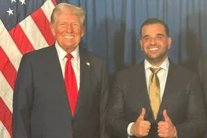 ترامب يرسل مبعوثه ويجهز قائمته واشنطن تُمهد لعقوبات على نخب العراق قبل الانتخابات عاجل وكالة بغداد اليوم الاخبارية