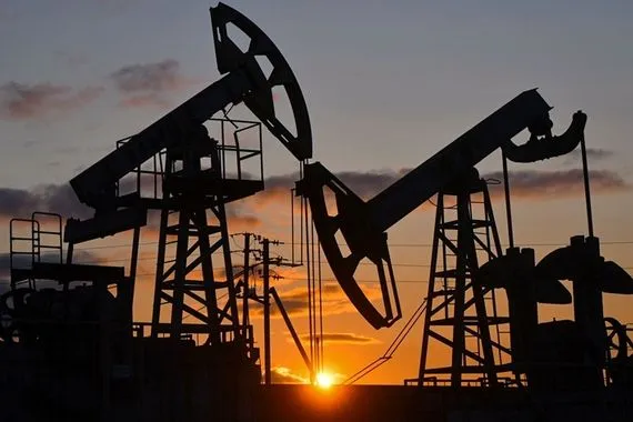 برنت ينخفض دون 60 دولاراً