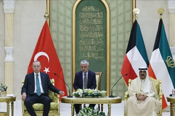 اتفاقات للدفاع والاستثمار والطاقة في جولة خليجية ثلاثية للرئيس التركي