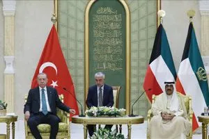 اتفاقات للدفاع والاستثمار والطاقة في جولة خليجية ثلاثية للرئيس التركي