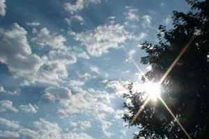 الانواء الجوية طقس غائم مع انخفاض بدرجات الحرارة