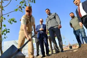 أمين بغداد يعلن انطلاق الأعمال الزراعية في مشروع غابات بغداد المستدامة