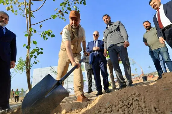 المباشرة بالأعمال الزراعية في مشروع غابات بغداد المستدامة