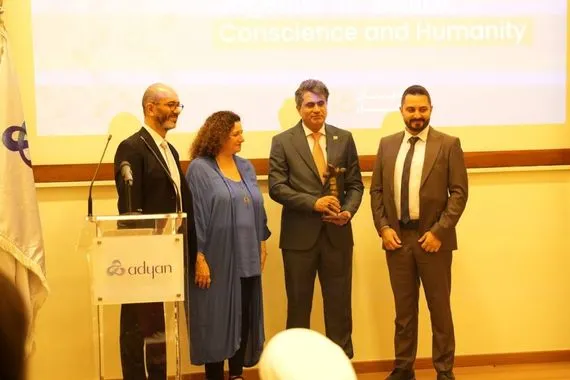 سعد سلّوم يحصد جائزة أديان للتضامن في لبنان وكالة بغداد اليوم الاخبارية