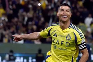 الأعلى في التاريخ رونالدو يوقع على الهدف 950 خلال مسيرته فيديو شفق نيوز