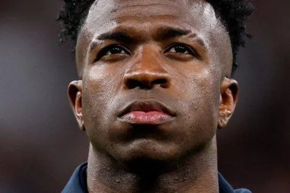 فينيسيوس يثير حماس جماهير ريال مدريد