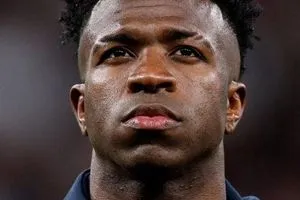 فينيسيوس يثير حماس جماهير ريال مدريد