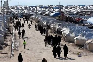 اندلاع اشتباكات مسلحة بين عناصر داعش داخل مخيم الهول في سوريا