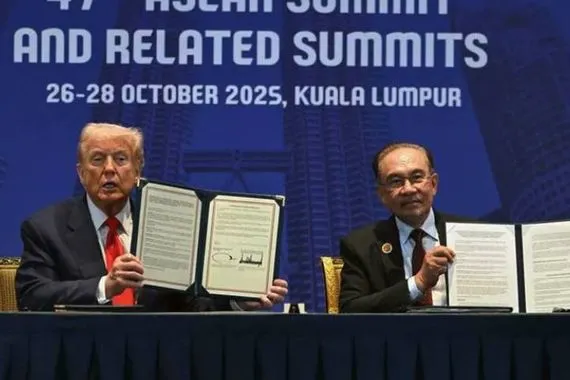 ترامب يوقع في ماليزيا اتفاق المعادن النادرة ويتوجه نحو اليابان والصين