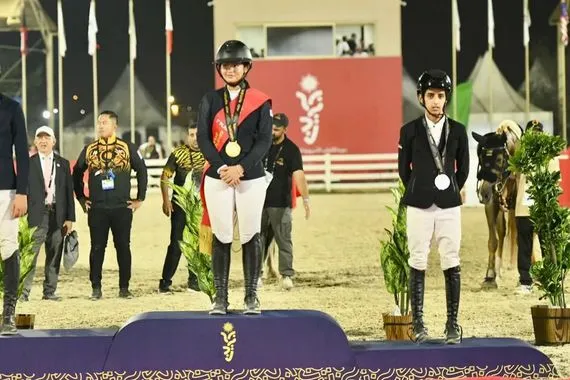 فارس عراقي يحصد ميدالية فضية بدورة الالعاب الاسيوية للشباب شفق نيوز