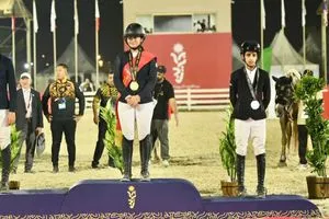 فارس عراقي يحصد ميدالية فضية بدورة الالعاب الاسيوية للشباب شفق نيوز