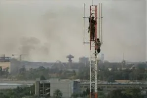 لجنة نيابية ديون شركات الاتصال في العراق تُغطي 50 من رواتب موظفي الدولة شفق نيوز