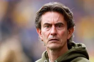 ثلاث مواجهات مصيرية تنتظر توتنهام