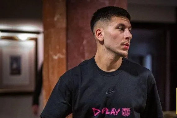 برشلونة يصل ملعب ريال مدريد