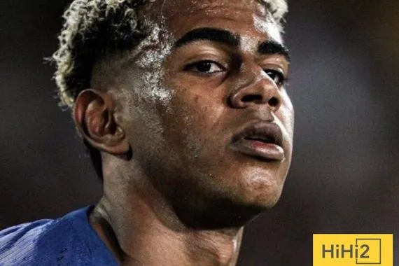 صحفي كتالوني يعترف بعد الكلاسيكو لامين مخطئ