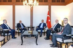 الفيّاض يلتقي في أنقرة وزير الخارجية التركي