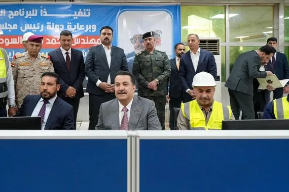 السوداني يطلق خط 400 ك ف بقدرة 1000 ميكاواط لتعزيز منظومة الكهرباء الجنوبية