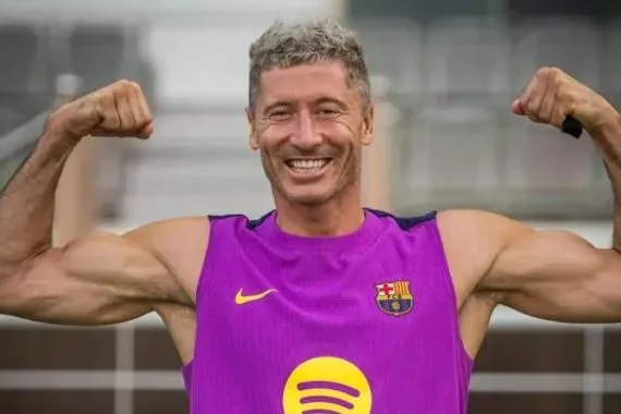 النادي الذي يرفض ضم ليفاندوفسكي بعد رحيله عن برشلونة