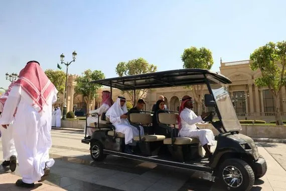 المشاريع العملاقة تتصدر مؤتمر للاستثمار في السعودية بحضور عشرين زعيماً