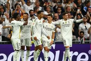 احتفال بالكلاسيكو يهدد نجم ريال مدريد بعقوبة وإيقاف صور