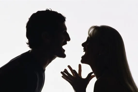 المرأة تحمي قلبها بنصف المجهود الذي يبذله الرجل هذه التفاصيل