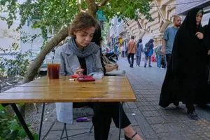 سياسي إيراني تنفيذ قانون الحجاب قد يطيح بالنظام الحاكم في طهران شفق نيوز