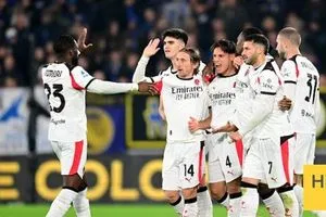 التعادل يحسم الشوط الاول من مباراة ميلان واتالانتا