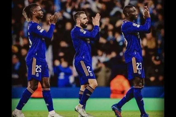 كلمات ميندي لـ كارفخال بعد اصابته