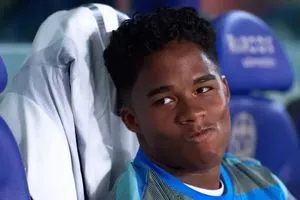 ناد ألماني يستهدف إندريك